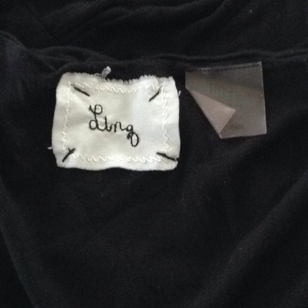 Linq halter top - Picture 3 of 4
